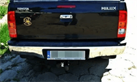 Фаркоп Toyota Hilux с балкой (для машин без подготовки), без подрезки бампера 2005-2015. Тип шара: A